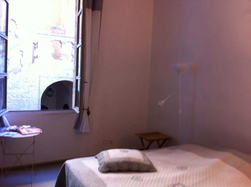 Bed and Breakfast Le Richelieu Юзес Номер фото